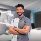 Care este legătura între COVID și pierderea dinților? Explicațiile medicului stomatolog, dr. Alin Gabor 