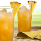 Doua bauturi estivale cu gust de vacanta