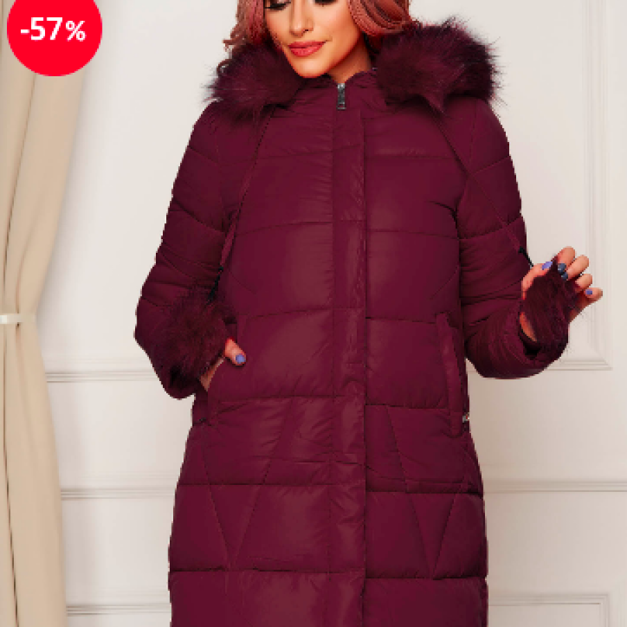 Geacă SunShine vișinie din fâș lungă, cu glugă îmblănită, cu buzunare și cu ciucuri