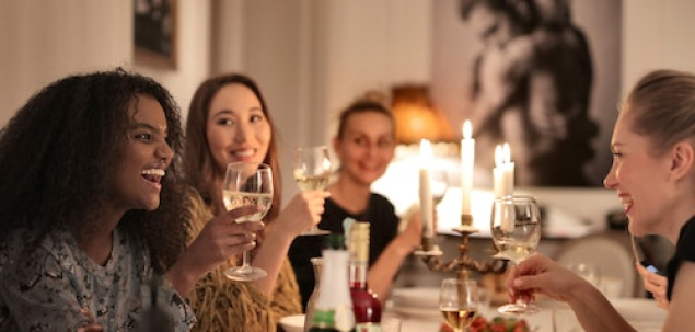 Prietenii te-ar descrie drept: 