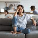 Burnout-ul parental: 6 modalități de a-i face față