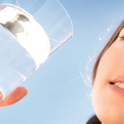 (P) Adauga un strop de aroma in paharul cu apa!