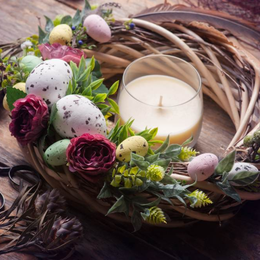 Coronita de Paste DIY cu oua si flori