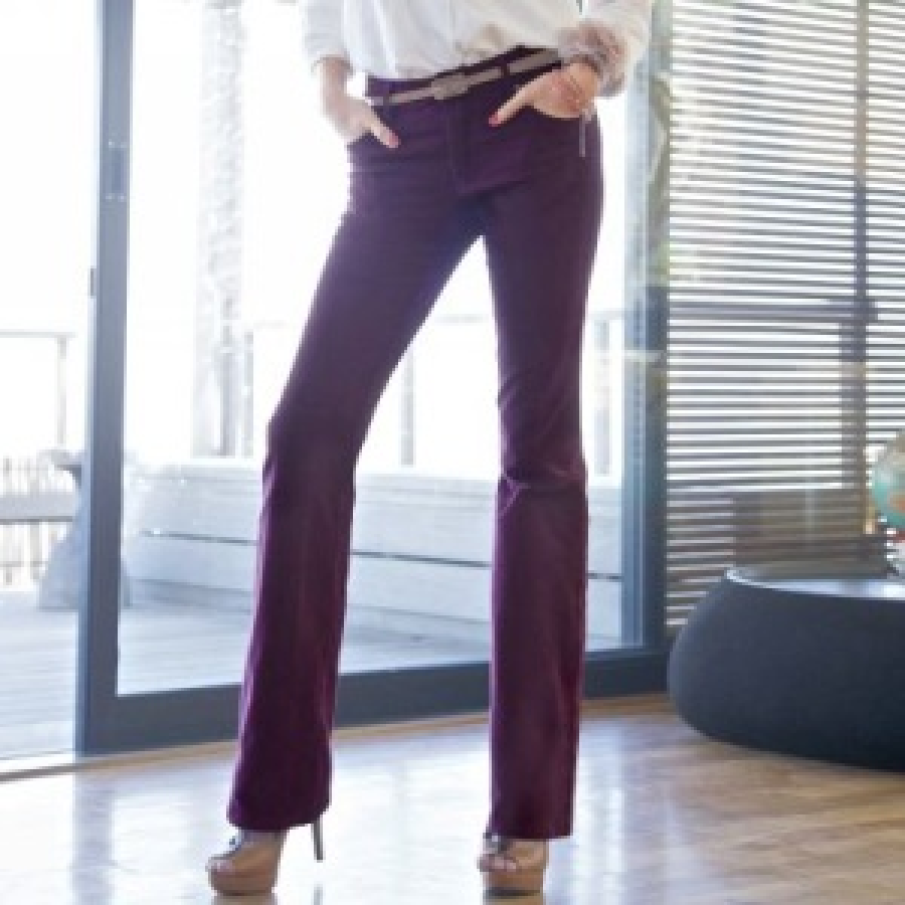 Pantaloni din catifea