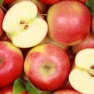 Cum sa cureti o farfurie plina cu mere in doar cateva secunde