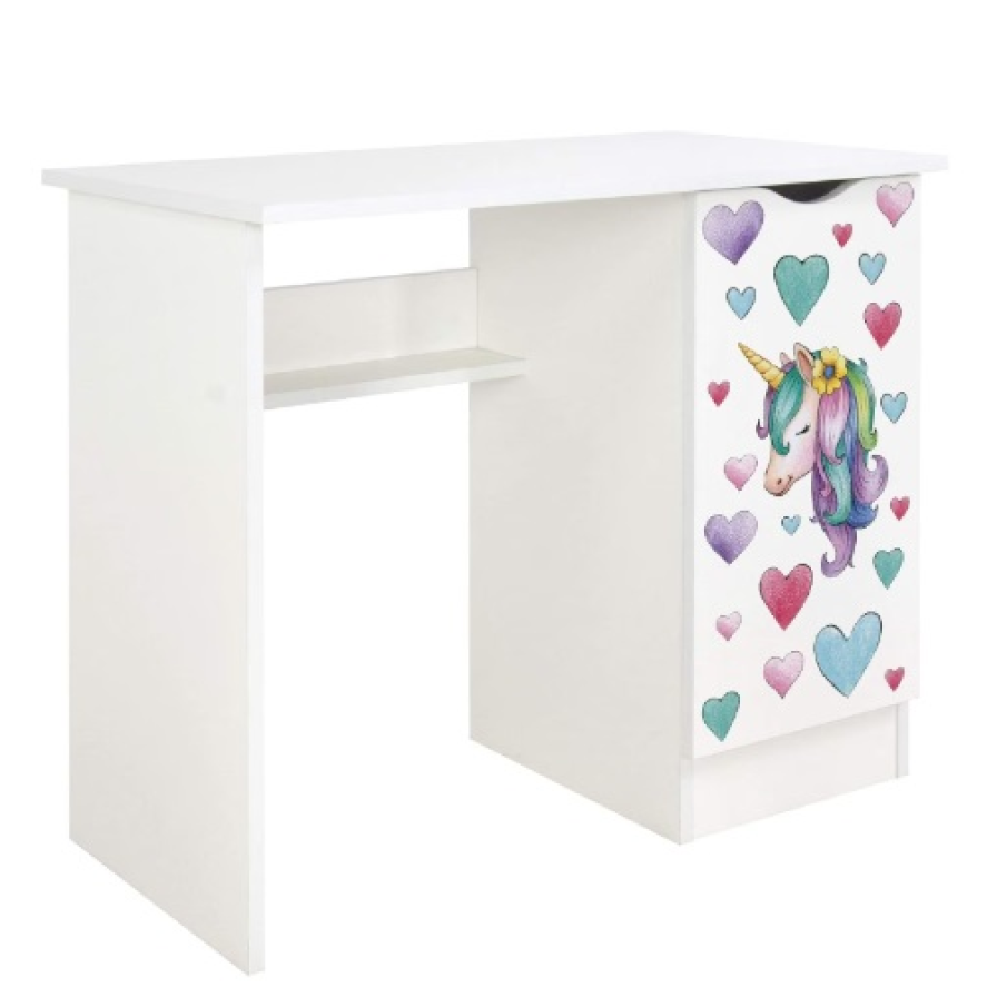 Birou pentru copi Leomark cu motive inspirate de simpaticii unicorni. Are dimensiunile de 90 x 50 x 77 cm și este confecționat din tablă de mobilier de 18 mm cu finisaj semimat