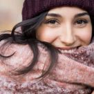 Fulare călduroase de iarnă: 7 modele pufoase și moi