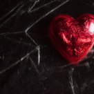 7 semne ca te-ai blocat intr-o relatie karmica 