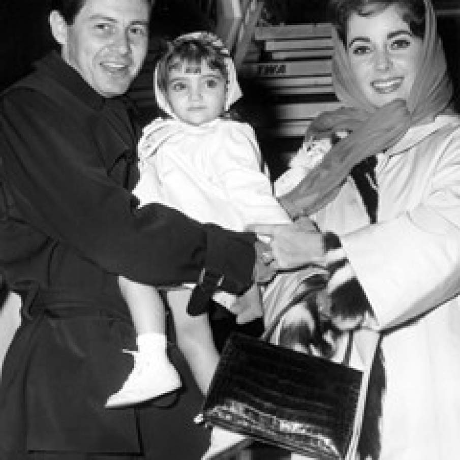 Liz, o prezenta constanta in tabloide