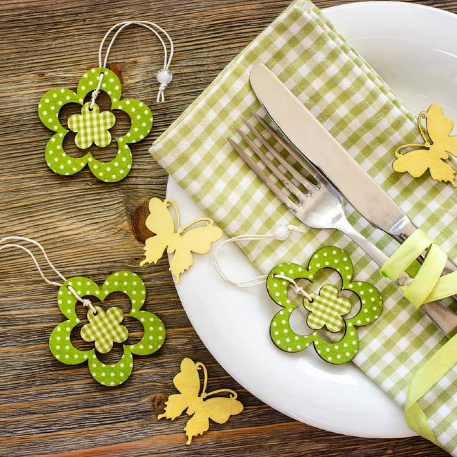 Servetele in cromatica naturii si accesorii de primavara 