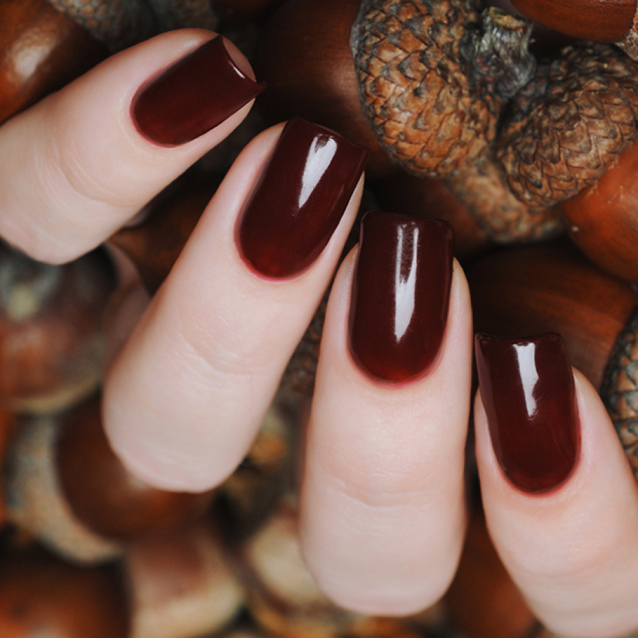 Manichiură clasică de toamnă