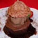 Inghetata cu cacao, stafide, nuca si cognac