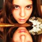 Femeia seminarcisista