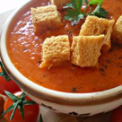 Reteta de post: Supa crema de rosii si crutoane