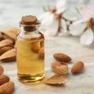 Secretul pielii perfecte. Cum uleiul de migdale îți transformă tenul natural și eficient