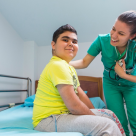 Hospice: Nu ii lasa sa devina invizibili pe cei care lupta pentru viata lor