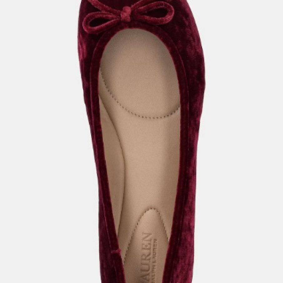 10 modele de balerini roșii în tendințe în toamna 2025 