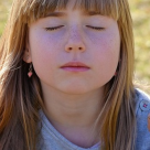 Meditatia si yoga in scoli?