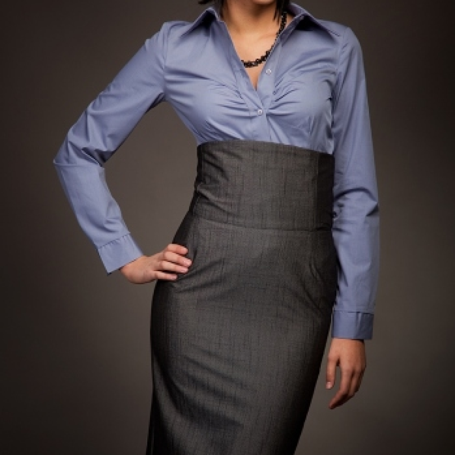 Fusta cu talie ultrainalta