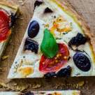 Tarta cu rosii si branza de capra