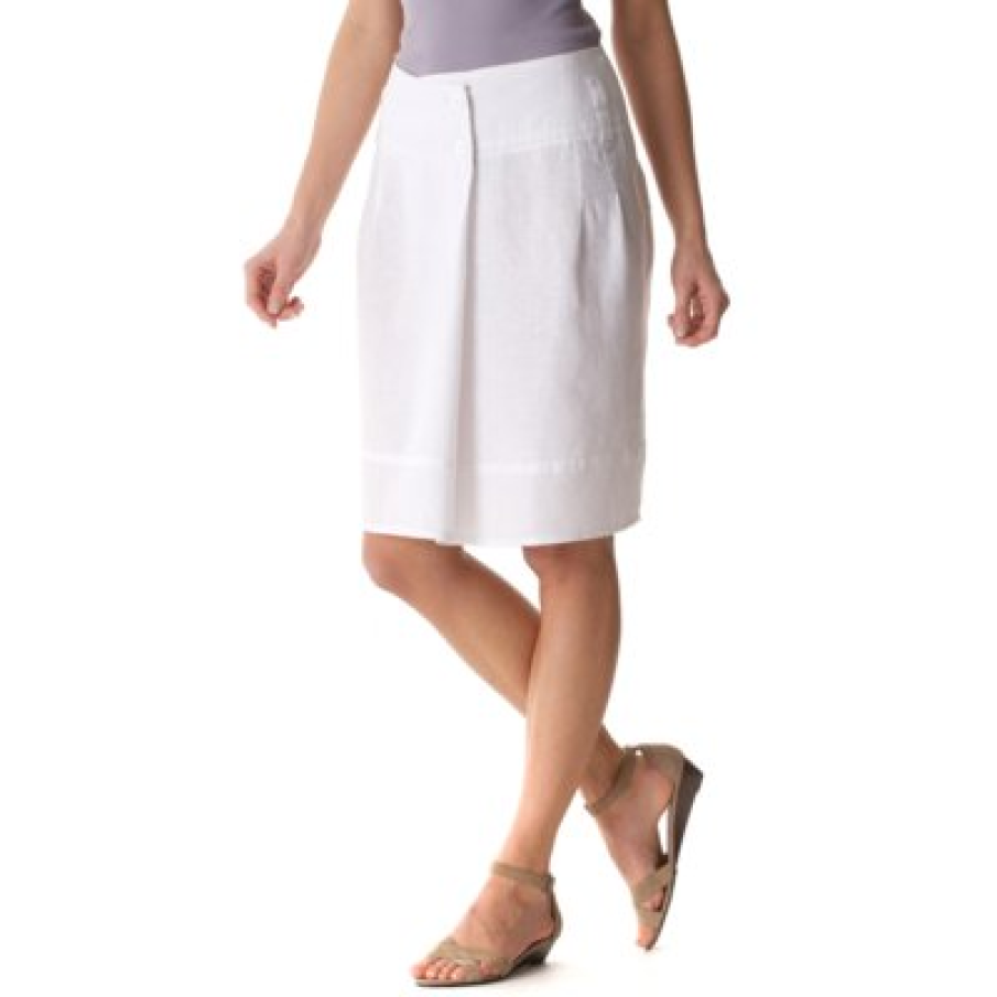 Fusta alba, ideala pentru vara 