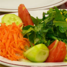 Salata cu fructe si legume