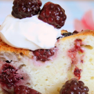 Desertul de duminica: prajitura cu mure si iaurt