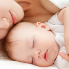 Co-sleepingul -  “In pat cu dusmanul?”