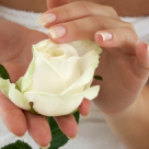 Practic in frumusetete:  Cum sa-ti intaresti unghiile prin remedii naturiste grozave