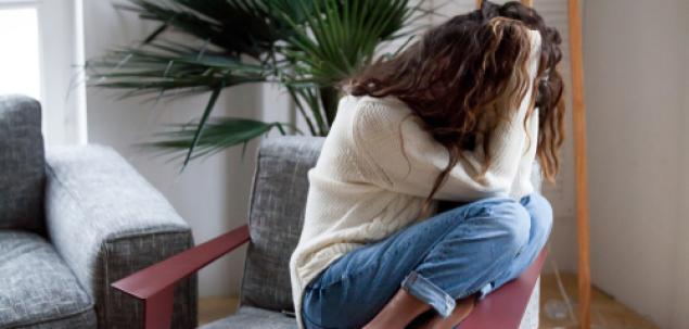 Cui ii ceri ajutorul cand intampini o problema?