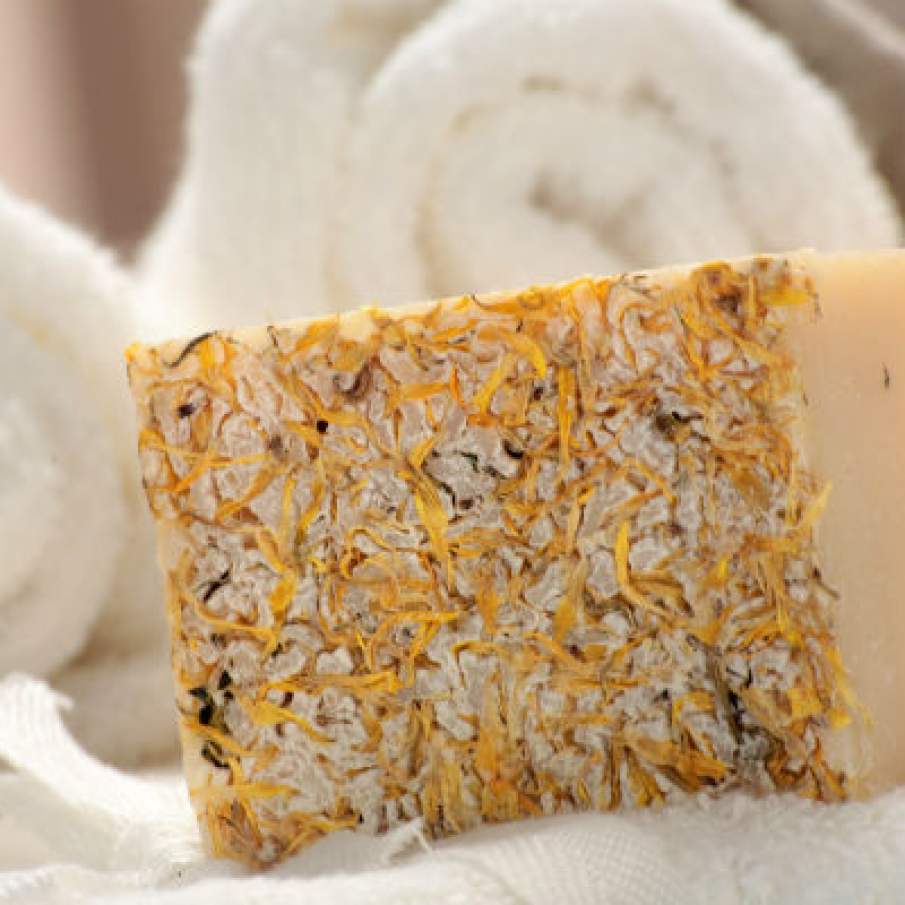 Sapunuri 100%  naturale de la Revicare