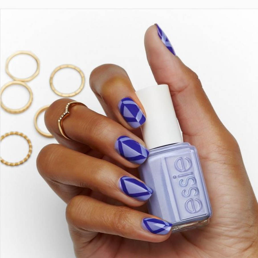 Manichiura geometrica 