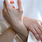 Ai mereu mainile si picioarele reci? Care sunt principalele cauze