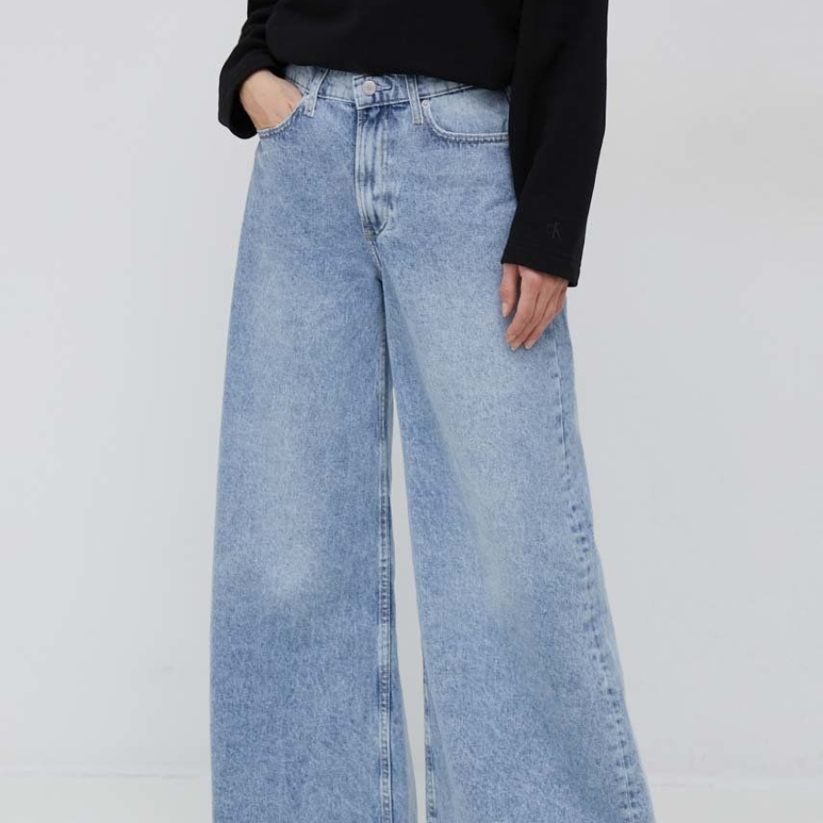 Jeansi Calvin Klein Jeans cu talie lasata, picior conic, tip loose (foarte larg)