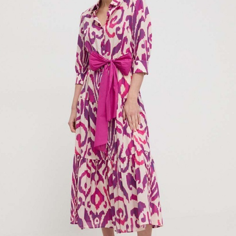Rochie lungă Luisa Spagno din bumbac, cu imprimeu violet, mânecă trei sferturi și buzunare glisante
