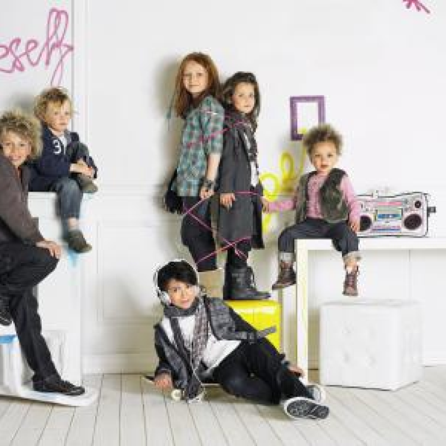 Modele simpatice in culori vesele