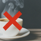 Ce nu e bine să faci pe stomacul gol: 7 greșeli aparent inofensive, dar care îți pot afecta stomacul 