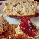 Dulceata de capsuni cu menta, busuioc si chilli 