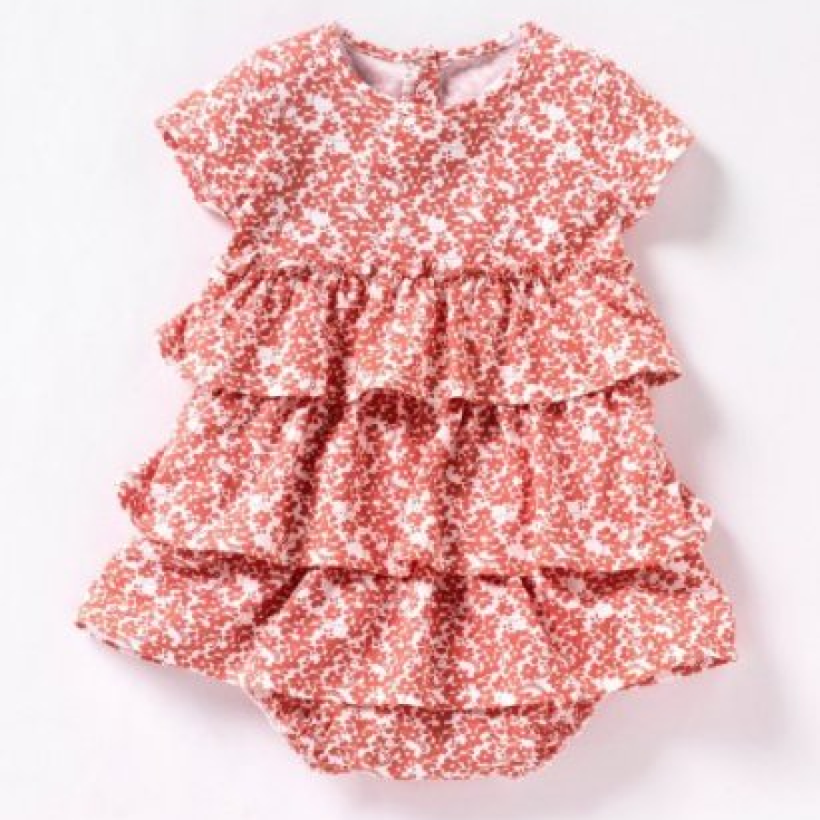 Rochie cu volane si pantalonasi scurti 