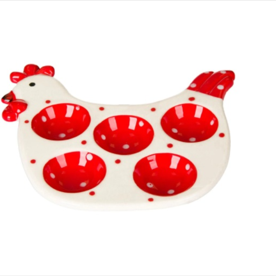 Suport din ceramică cu roșu și alb în formă de cloșcă, o figurină pascală deosebită care susține 5 ouă
