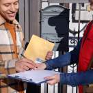 Cum să alegi dimensiunea potrivită a plicului de curierat în funcție de conținut?