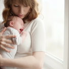 CE si DE CE il doare pe bebe? Informatii pe care orice parinte ar trebui sa le citeasca