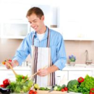 Barbatul la cratita: 'Ii sta bine cu sortul de bucatar'