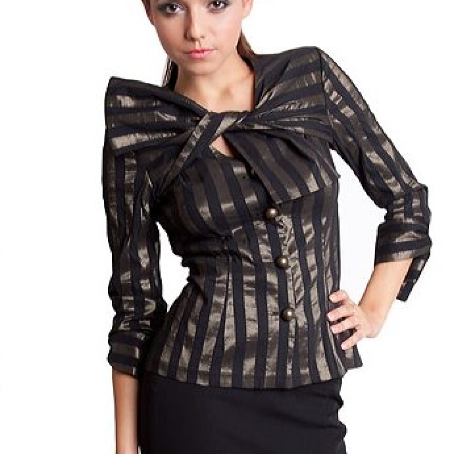 Bluza cu funda ampla 