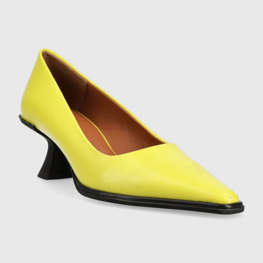 Pantofi galbeni din colecția Vagabond cu toc negru stabil de 6 cm