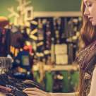 Piese esențiale pentru outfitul oricărei femei