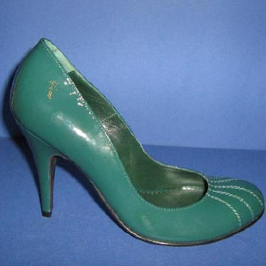 Pantofi din piele lacuita verde