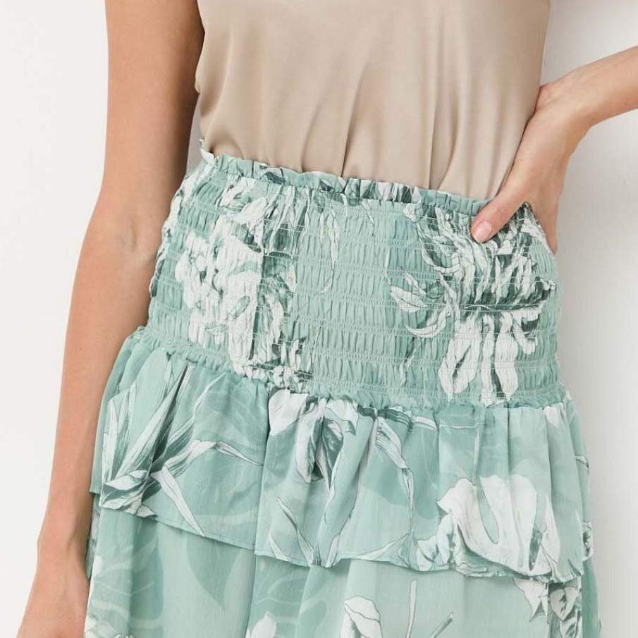 Fustă verde mini, evazată și stratificată, cu bandă elastică în talie 