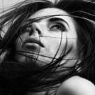 Cat timp o persoana nu capituleaza, ea este mai puternica decat destinul sau. Citate de Erich Maria Remarque de mare impact