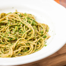 Spaghete integrale cu sos special de leurda